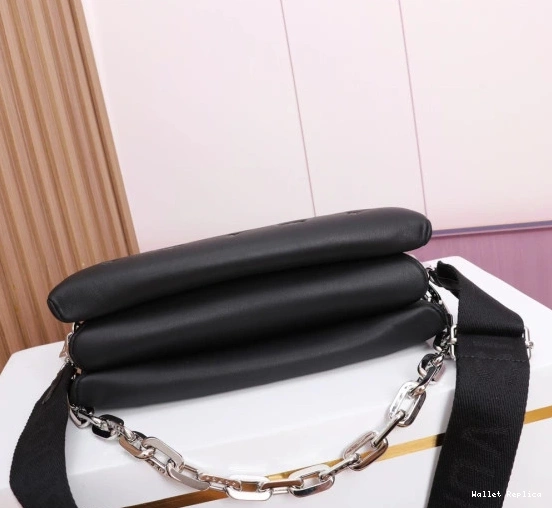 Affordable COUSSIN VUITTON LOUIS PM 0716